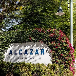 **** Hotel Alcazar United States