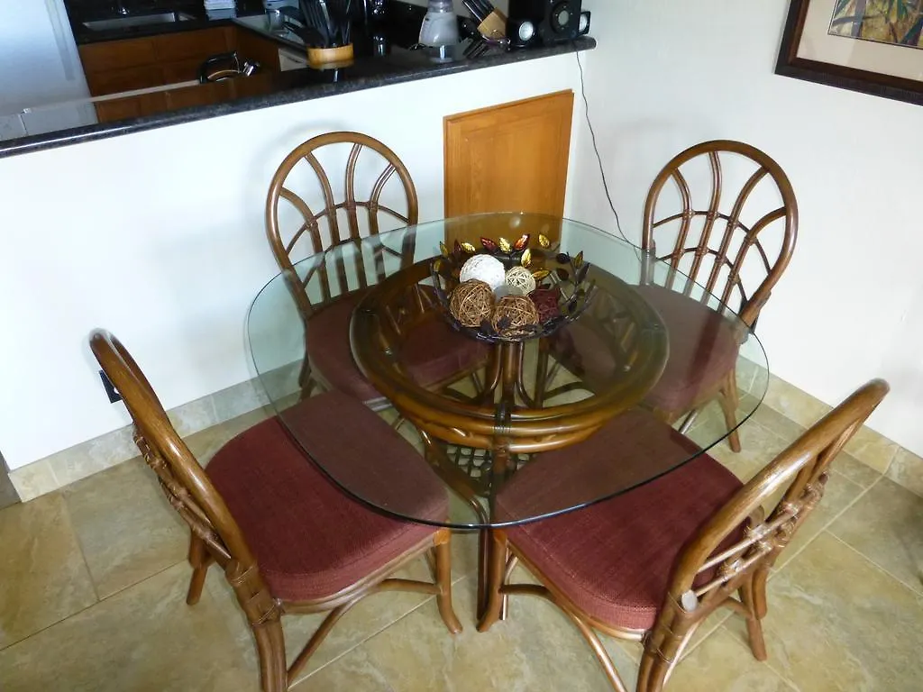 Mahina Surf Aparthotel Lahaina 4*,  United States