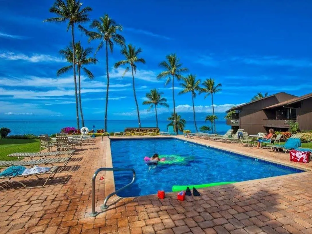 Mahina Surf Aparthotel Lahaina